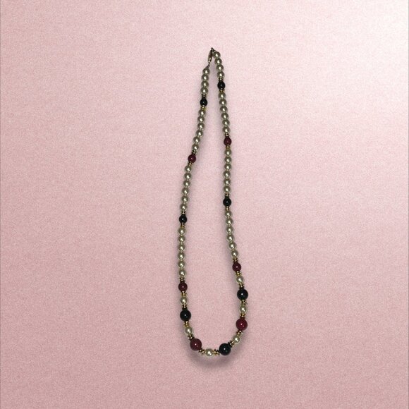 Vintage Faux Pearl Necklace W/ Red & Black Beads Gold Accents Classic Jewelry Ha - Picture 2 of 5